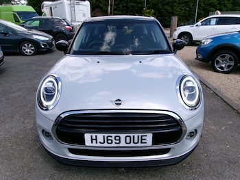 Used MINI Hatch 2019 for sale - 79387518: Photo