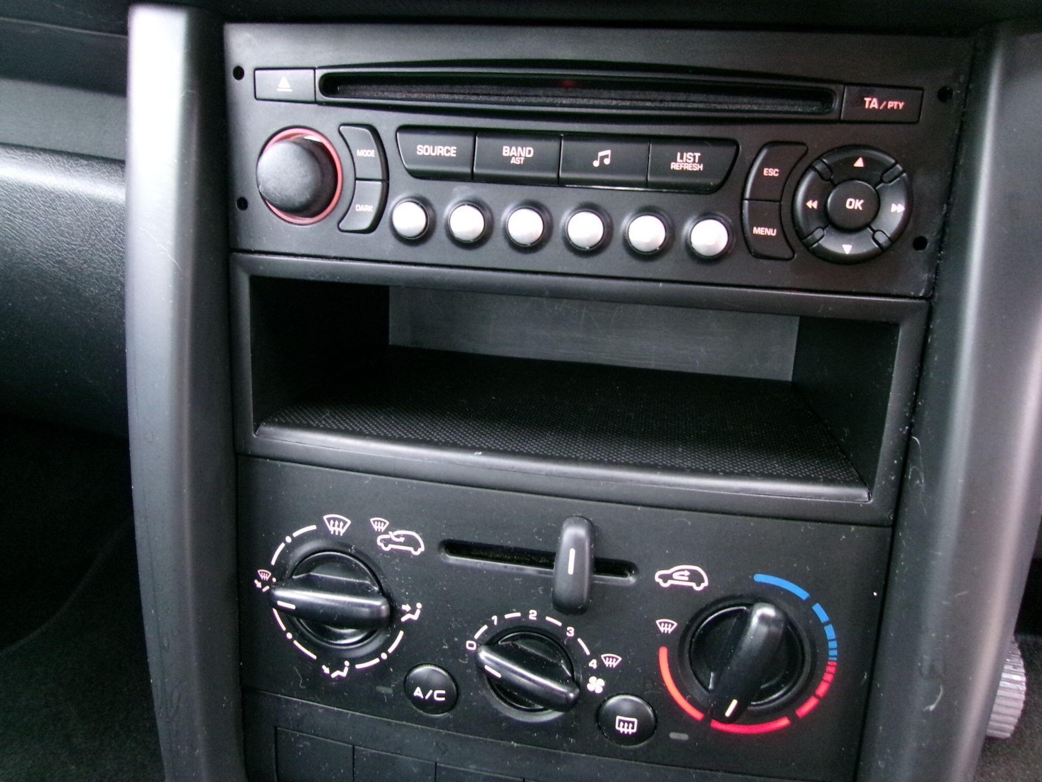 Used Peugeot 207 2006 for sale - 77143384: Photo 17