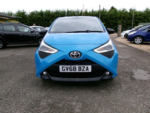 Used Toyota AYGO 2019 for sale - 75478249: Photo 2