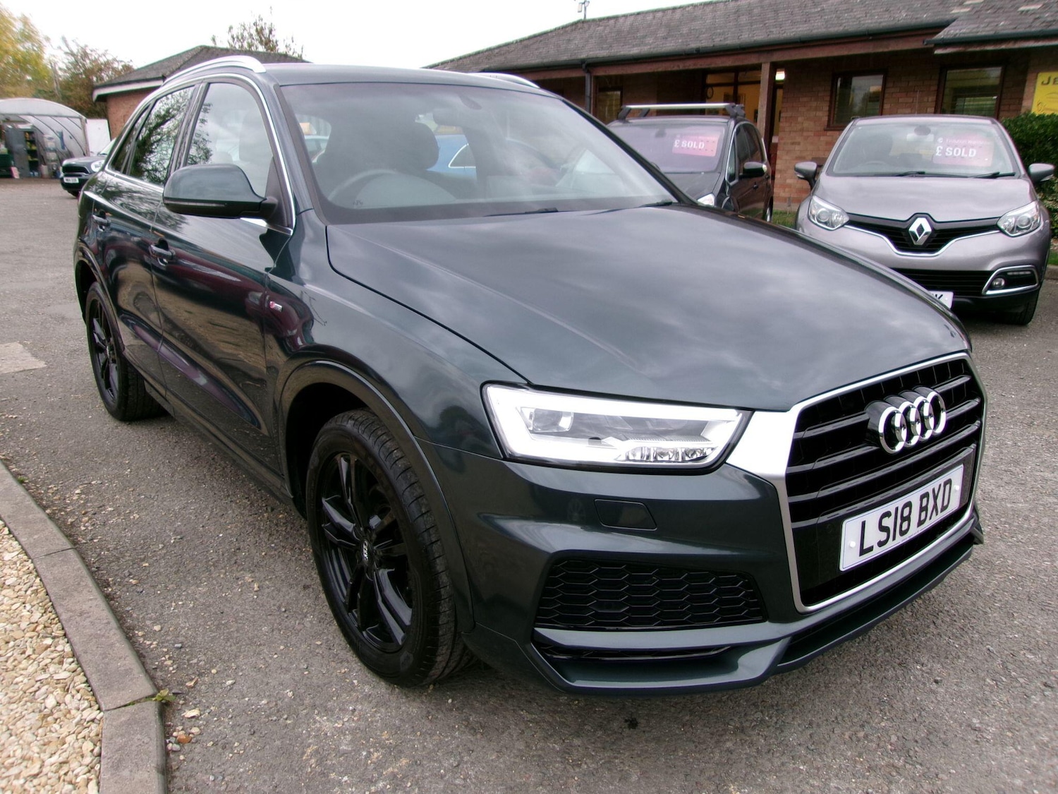 Used Audi Q3 2018 for sale - 76314645: Photo 1