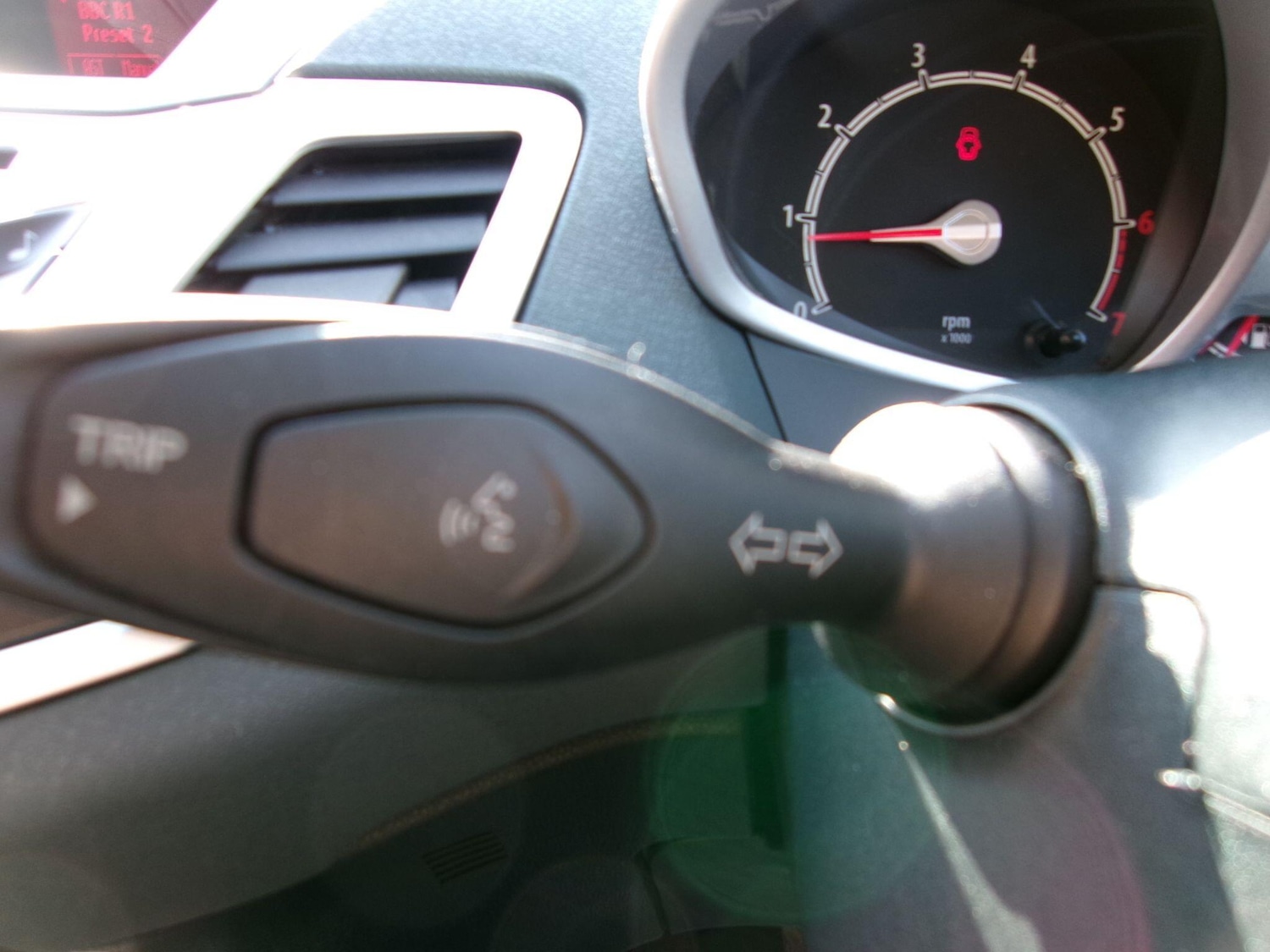 Used Ford Fiesta 2010 for sale - 77769210: Photo 22