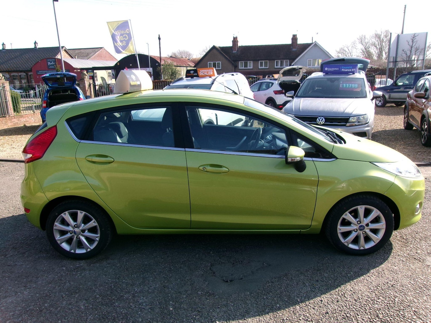 Used Ford Fiesta 2010 for sale - 77769210: Photo 7