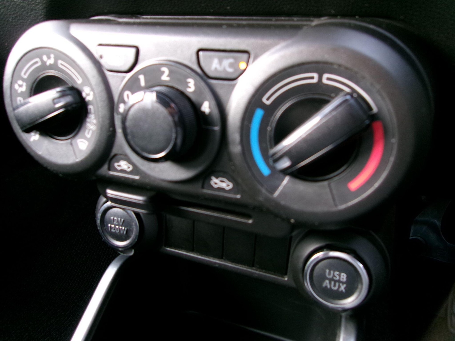 Used Suzuki Ignis 2021 for sale - 76239196: Photo 41