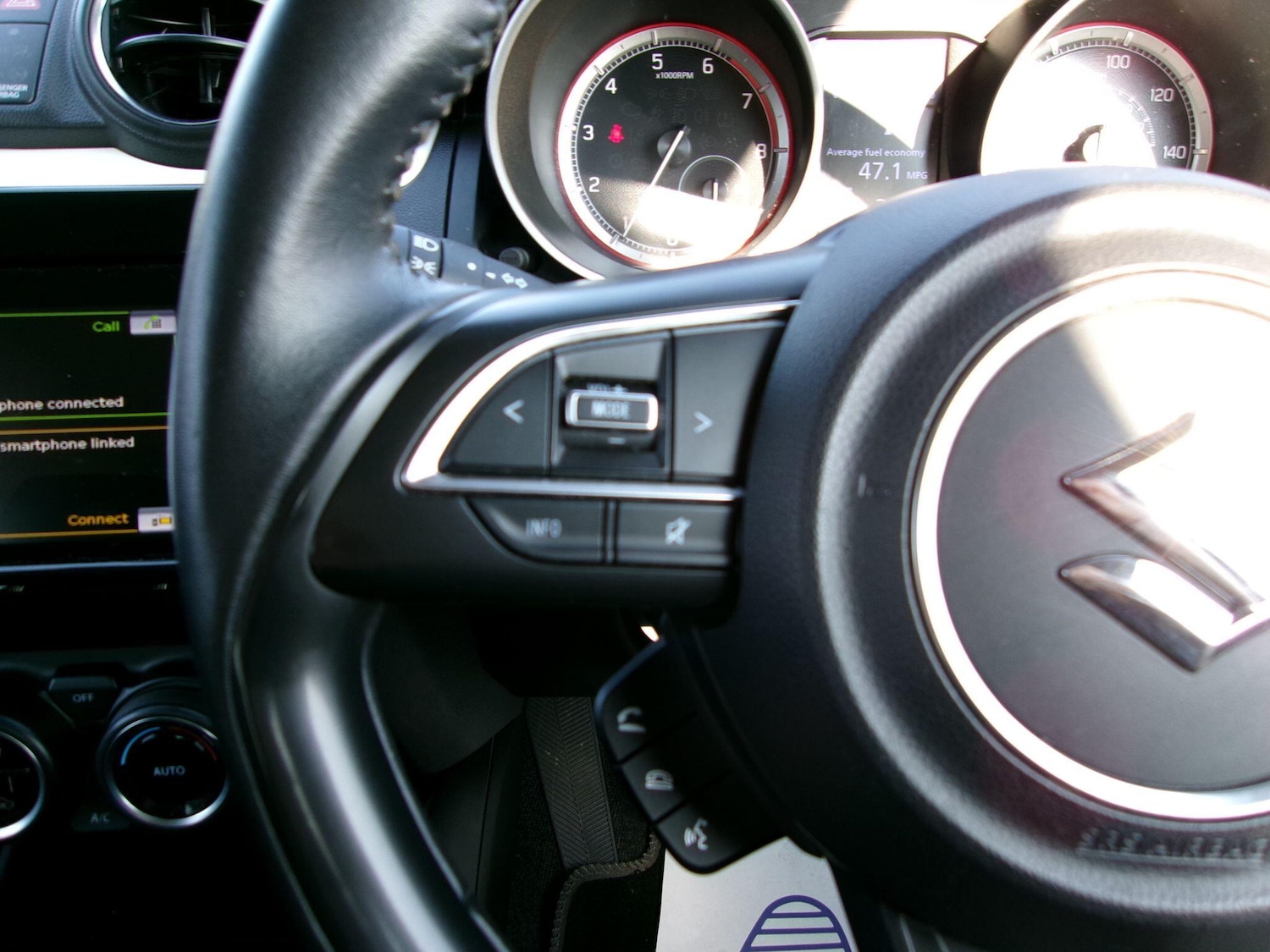 Used Suzuki Swift 2019 for sale - 77753162: Photo 18