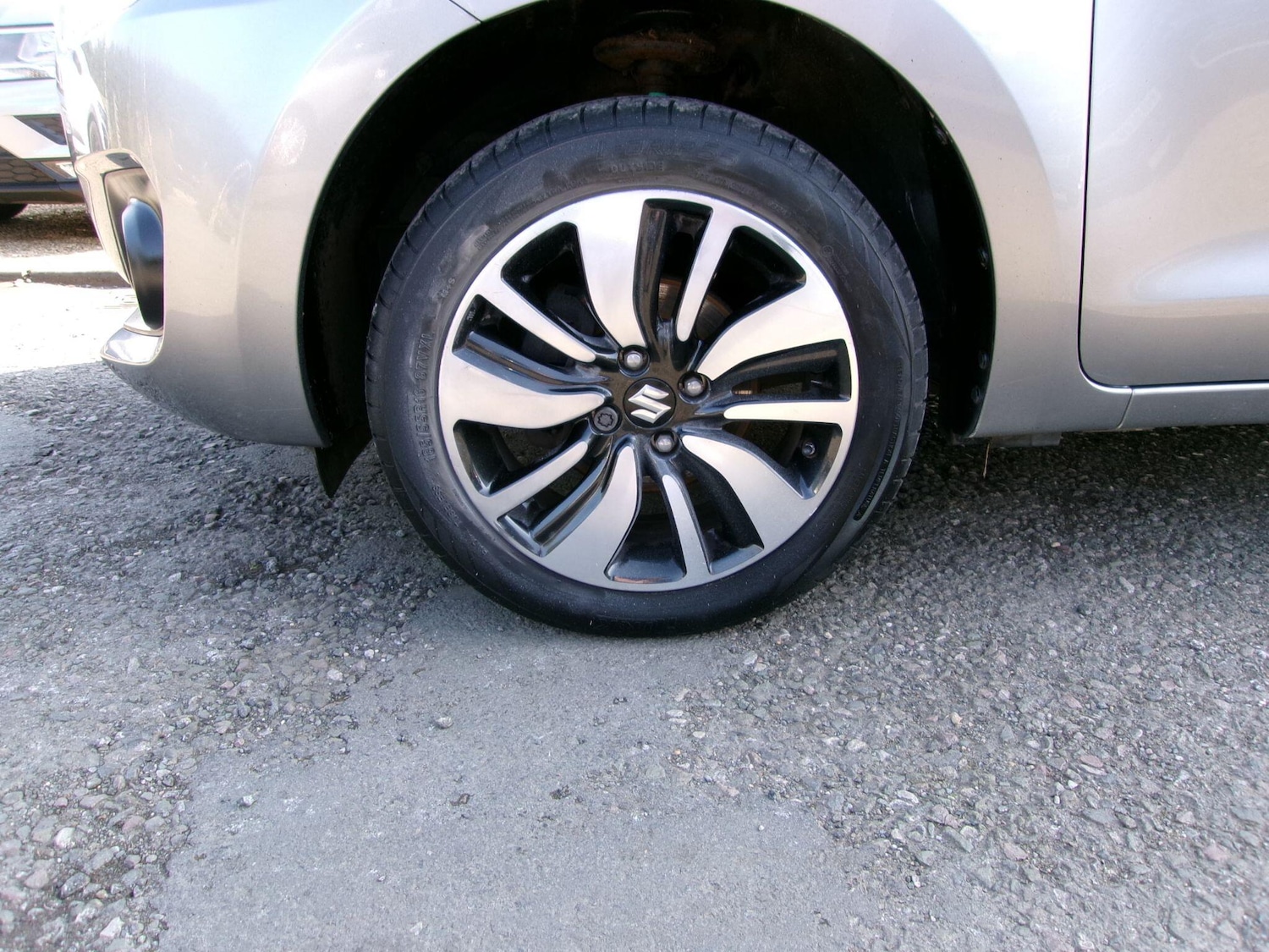 Used Suzuki Swift 2019 for sale - 77753162: Photo 24