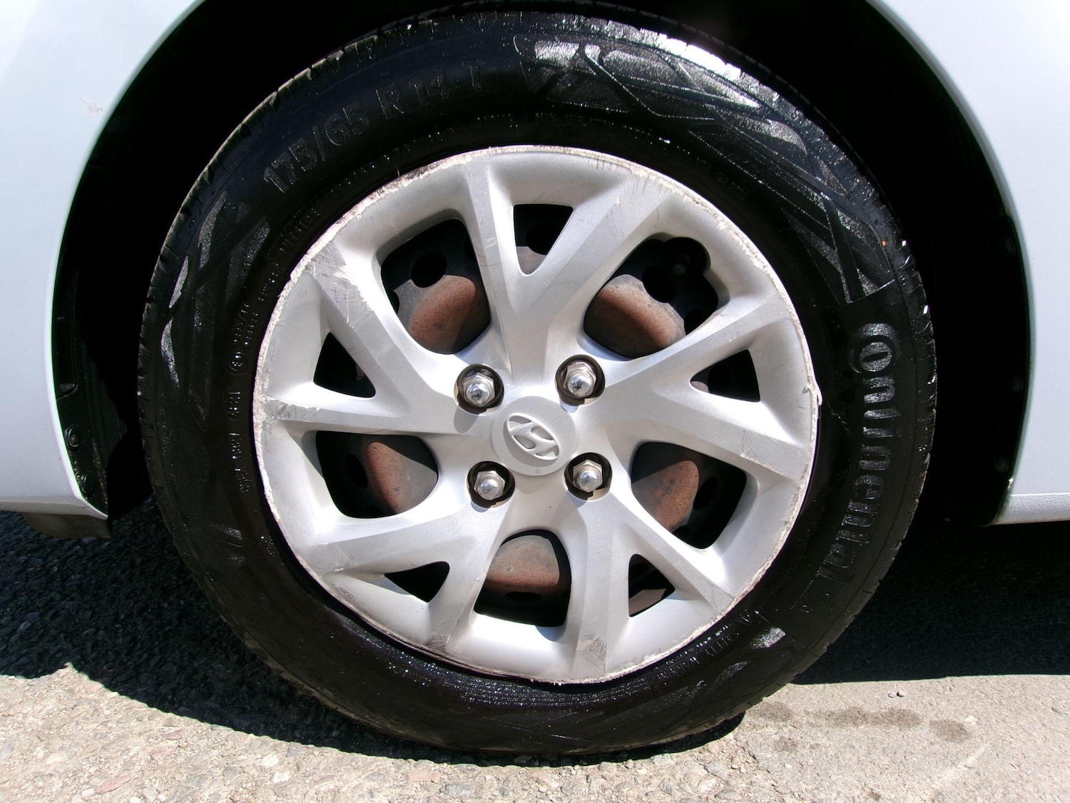 Vehicle 27