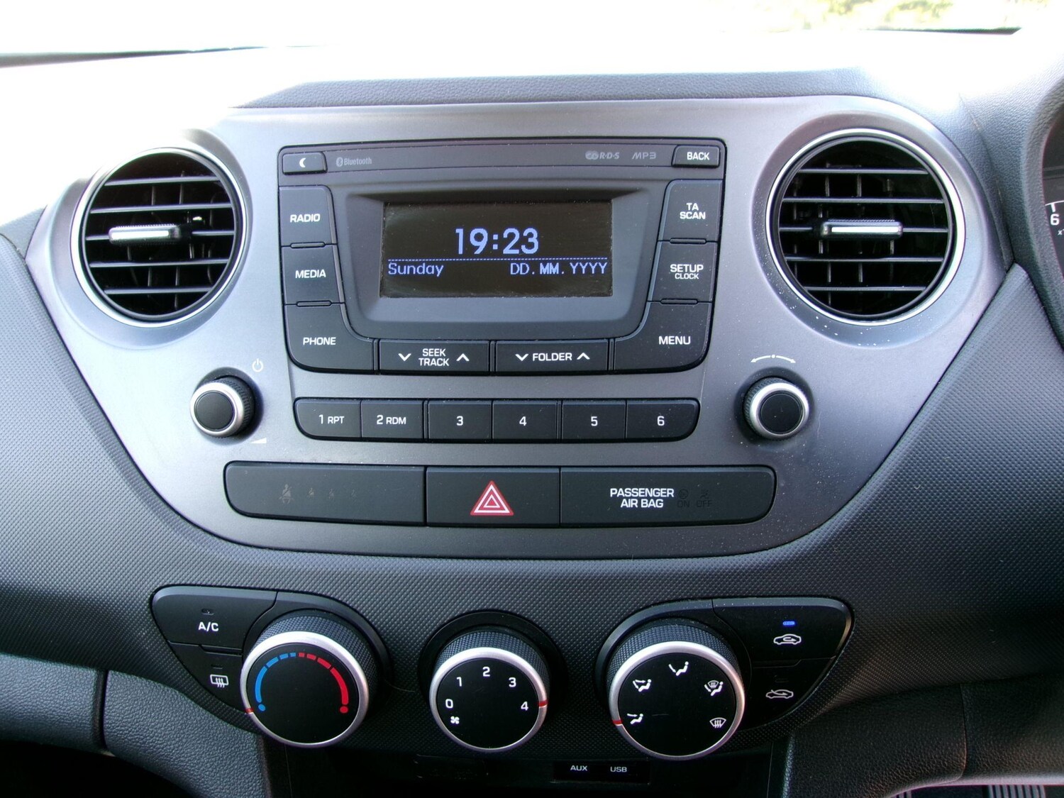 Vehicle 28