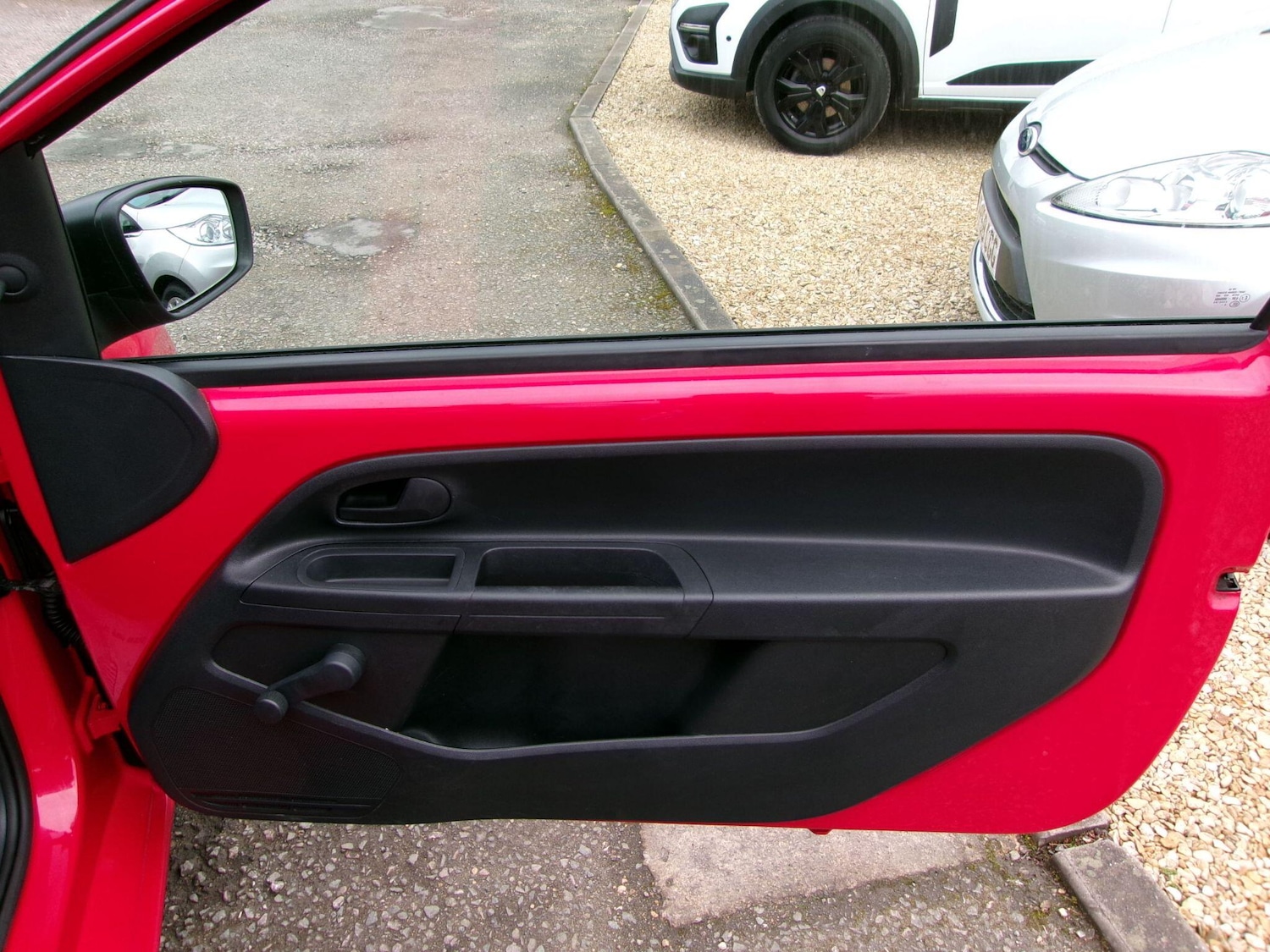 Used Volkswagen up! 2015 for sale - 77646560: Photo 18