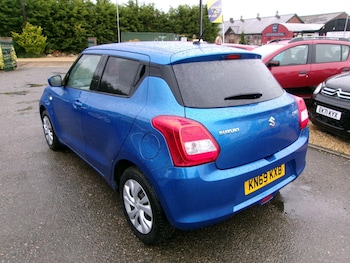 Used Suzuki Swift 2019 for sale - 76166835: Photo 4