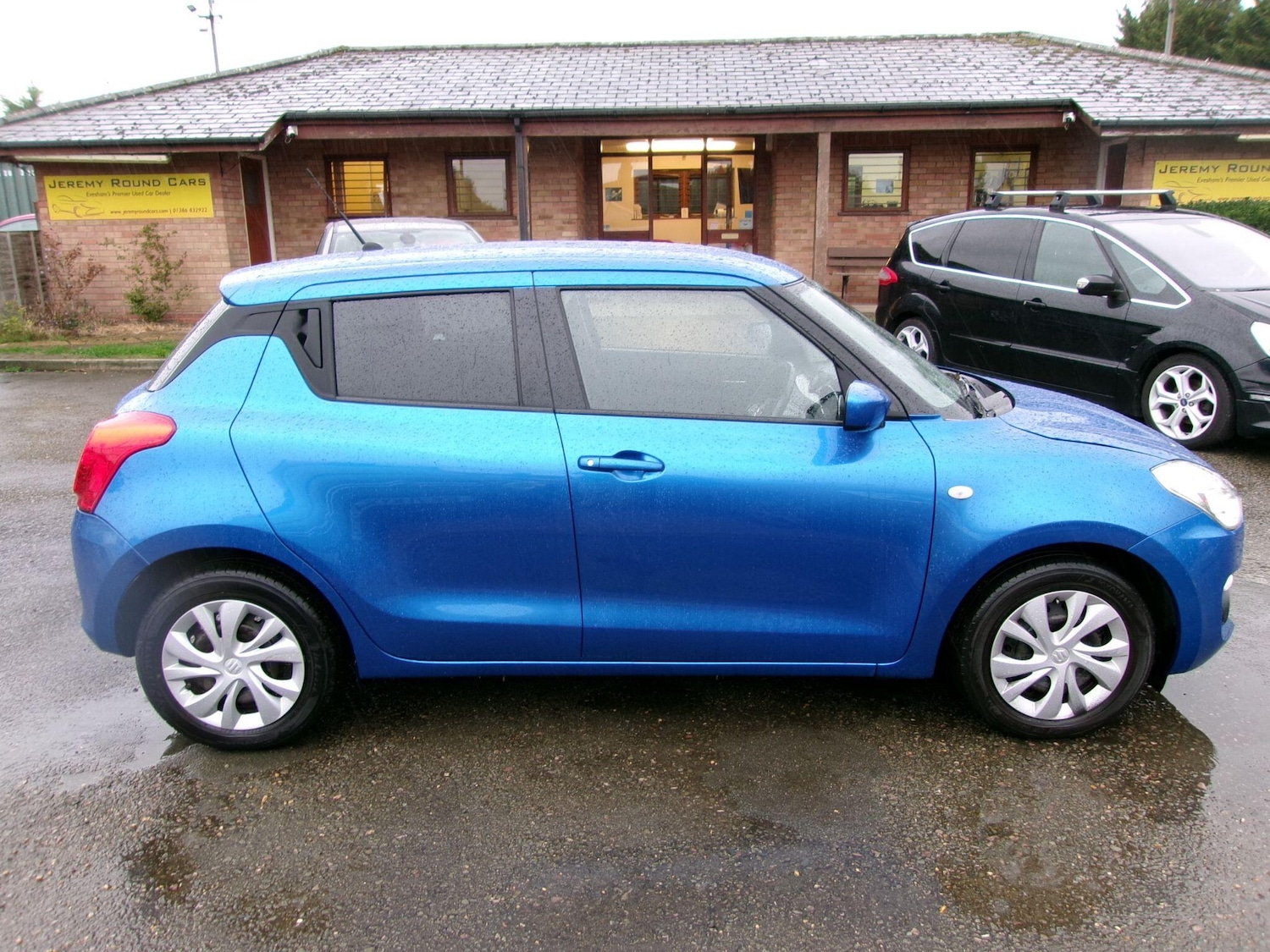 Used Suzuki Swift 2019 for sale - 76166835: Photo 7