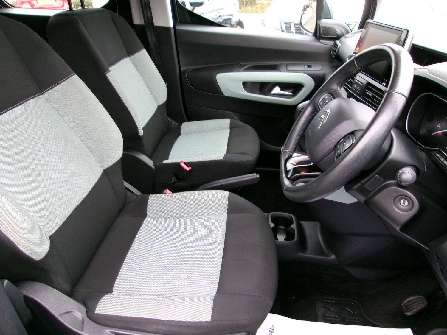 Used Citroen Berlingo 2020 for sale - 77626101: Photo 9