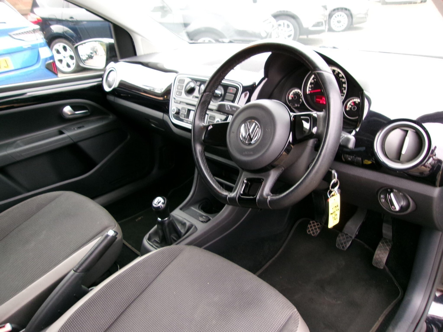 Used Volkswagen up! 2012 for sale - 76326706: Photo 35