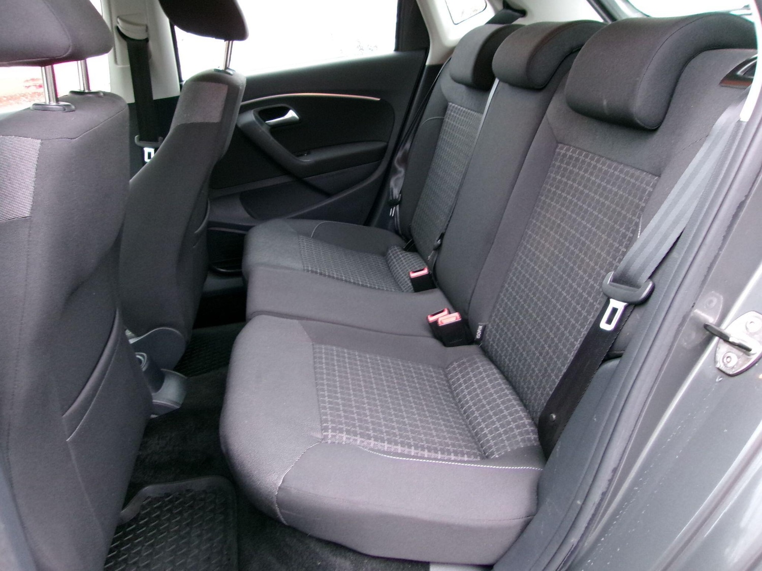 Used Volkswagen Polo 2014 for sale - 77456297: Photo 14