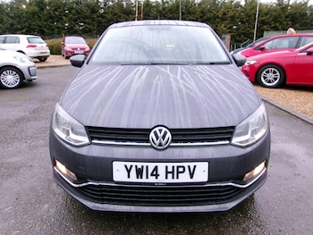 Used Volkswagen Polo 2014 for sale - 77456297: Photo