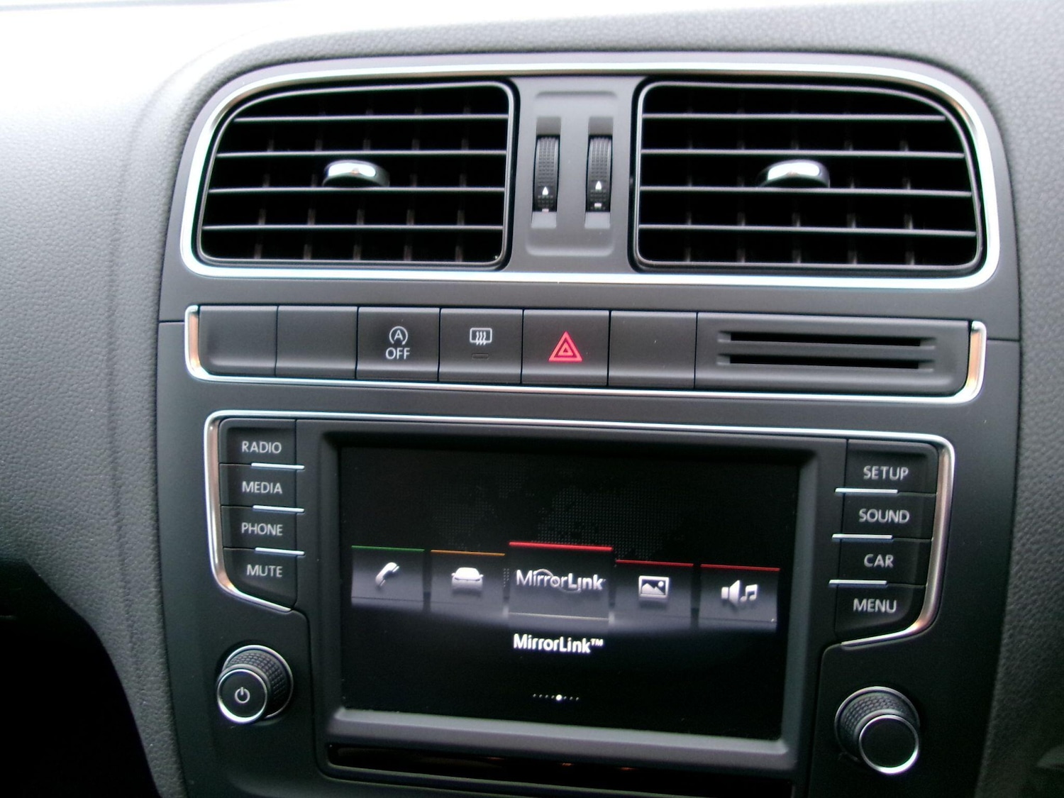 Used Volkswagen Polo 2014 for sale - 77456297: Photo 32