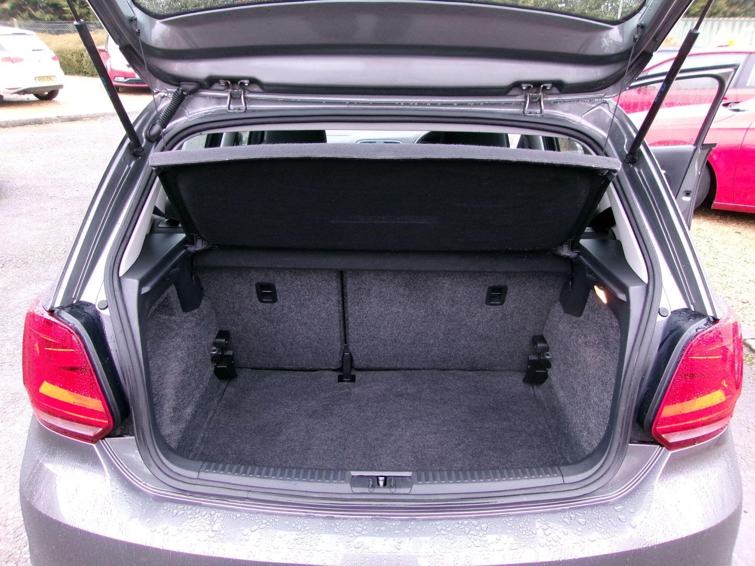 Used Volkswagen Polo 2014 for sale - 77456297: Photo 36