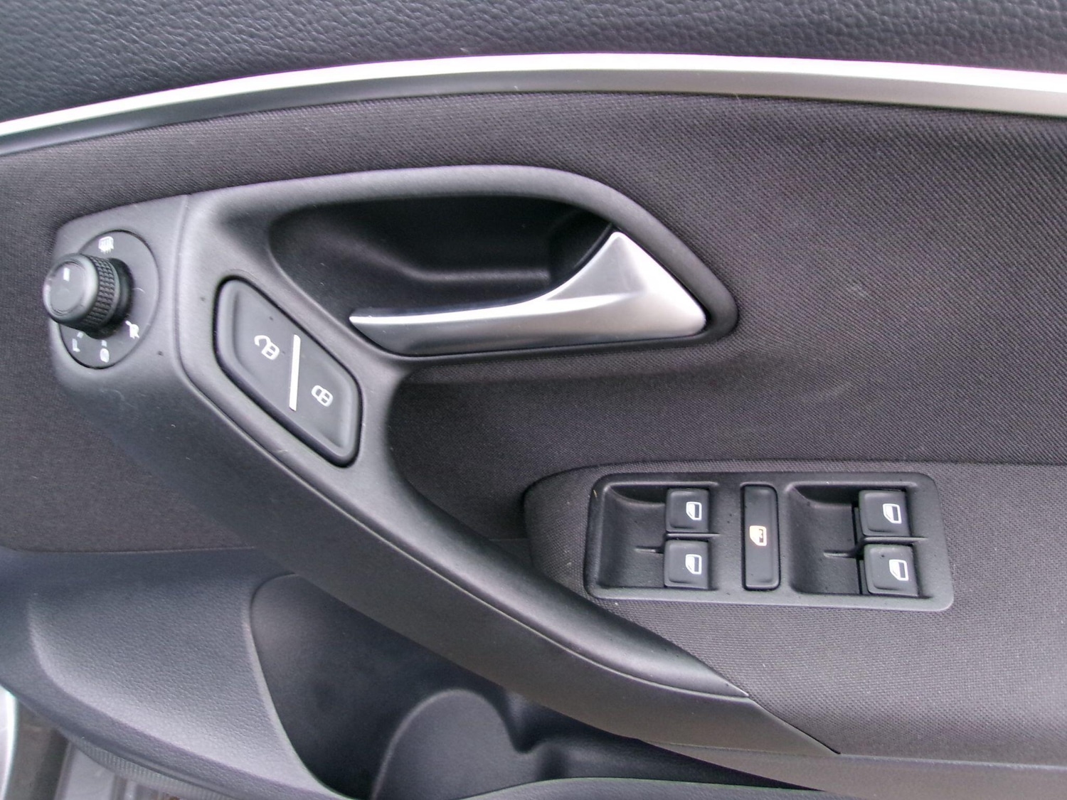 Used Volkswagen Polo 2014 for sale - 77456297: Photo 43