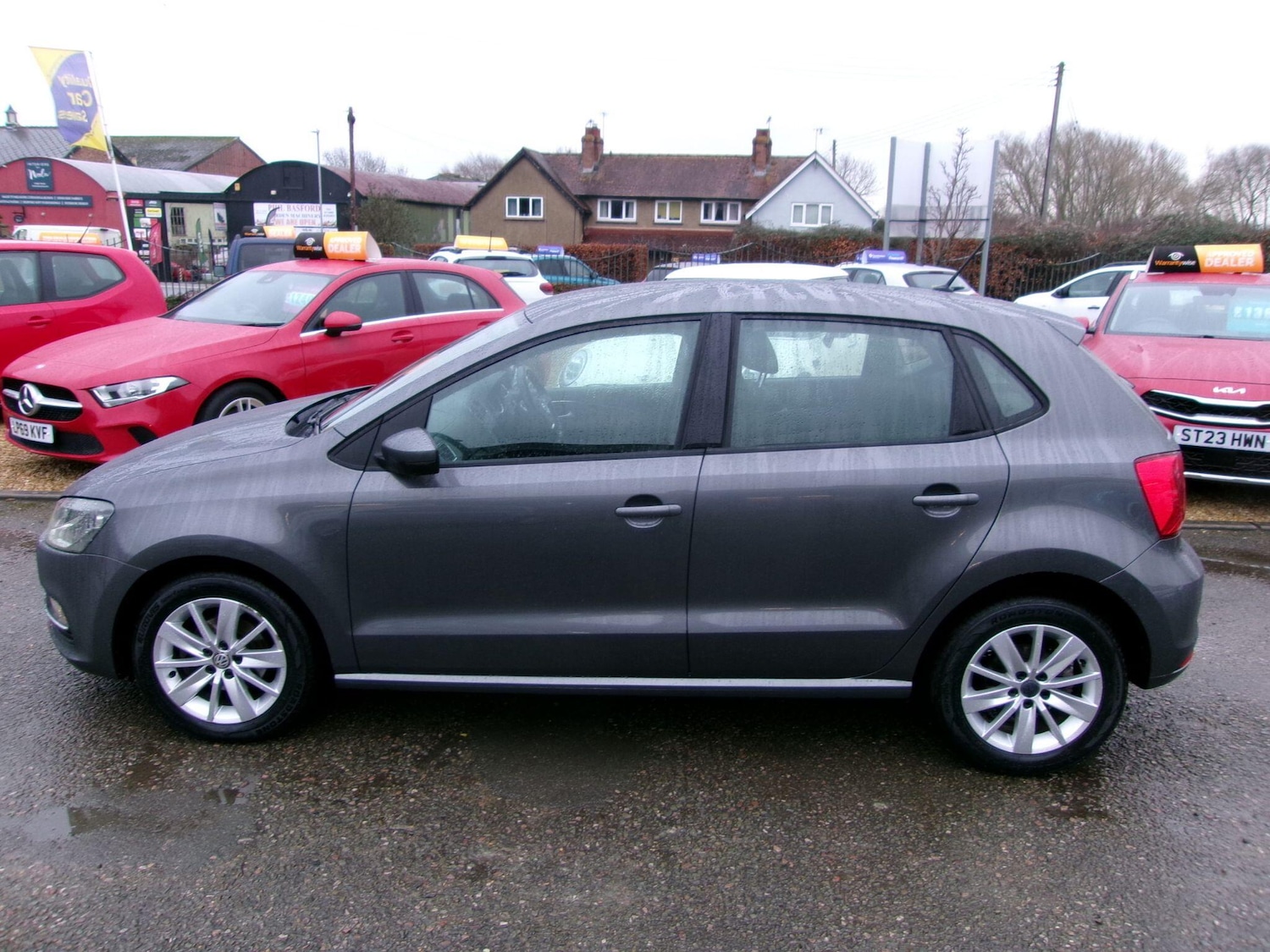Used Volkswagen Polo 2014 for sale - 77456297: Photo 5