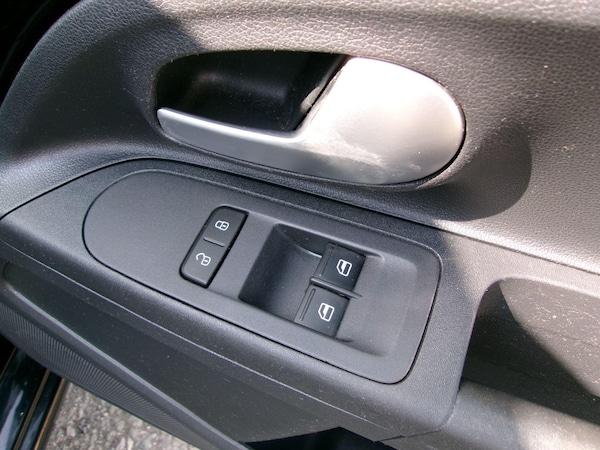 Used Volkswagen up! 2021 for sale - 74861253: Photo 16