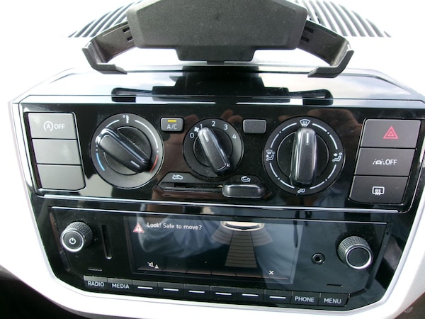 Used Volkswagen up! 2021 for sale - 74861253: Photo 28