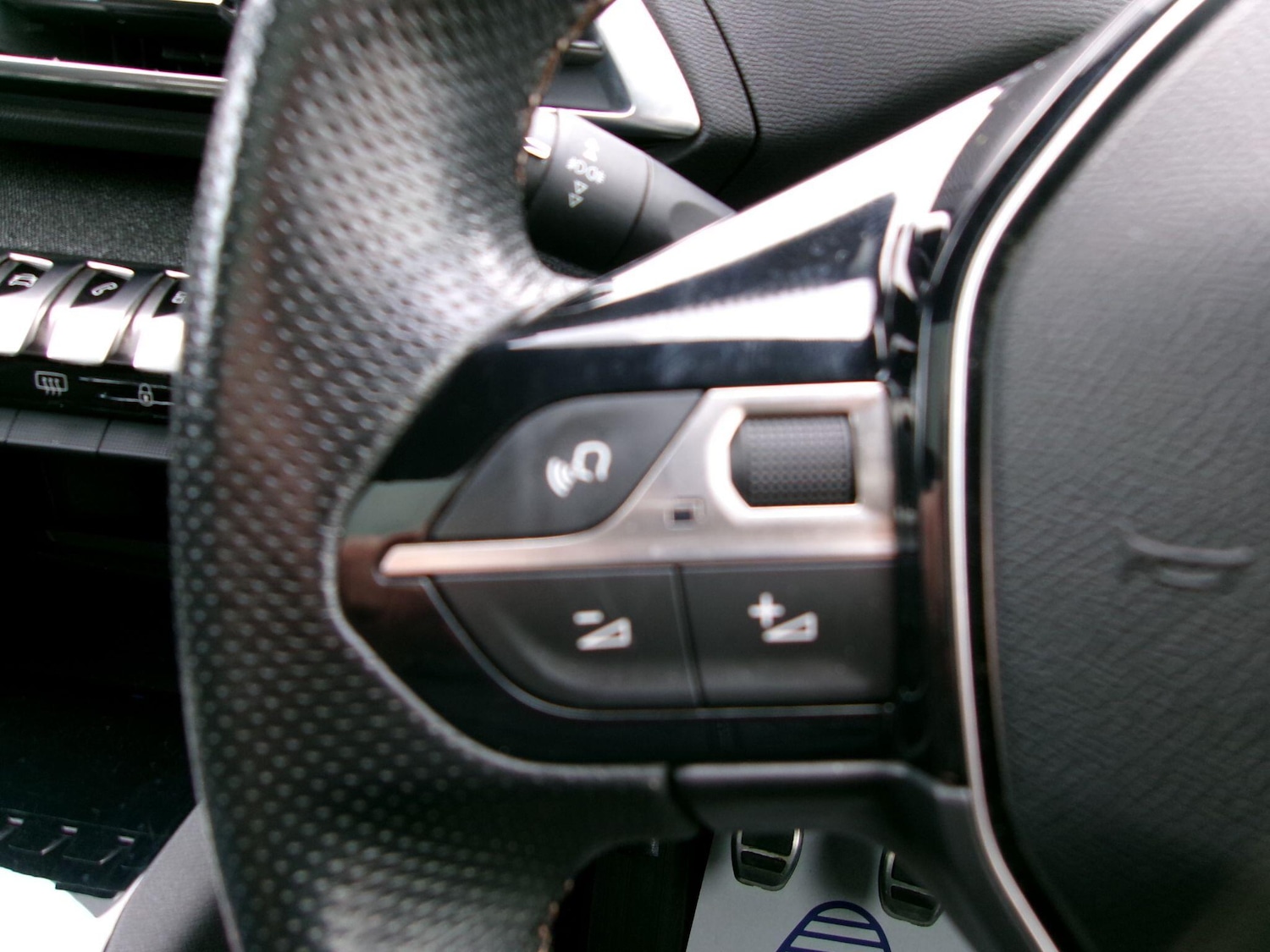 Used Peugeot 3008 for sale - 77852789: Photo 21