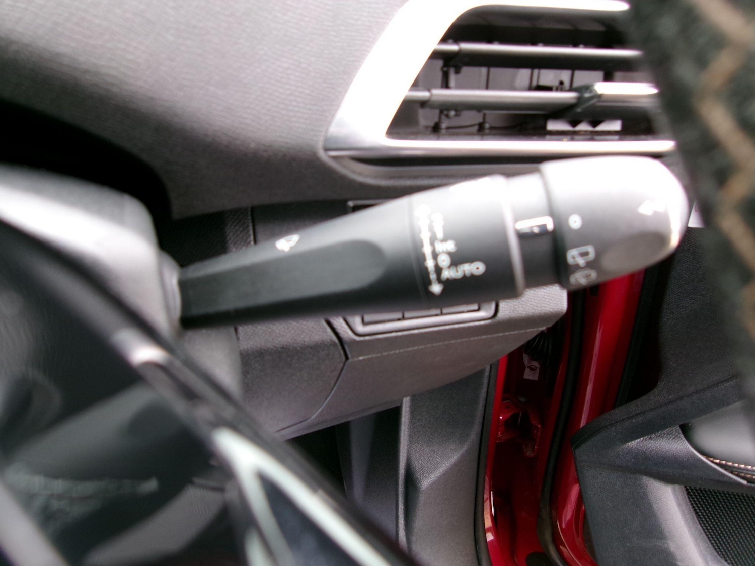 Used Peugeot 3008 for sale - 77852789: Photo 23