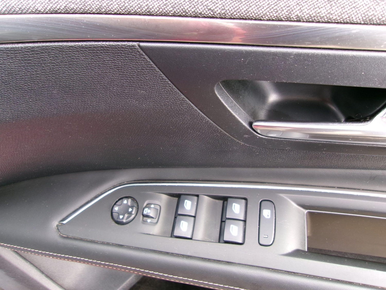 Used Peugeot 3008 for sale - 77852789: Photo 27