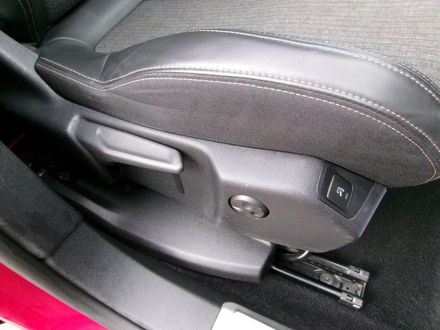 Used Peugeot 3008 for sale - 77852789: Photo 51