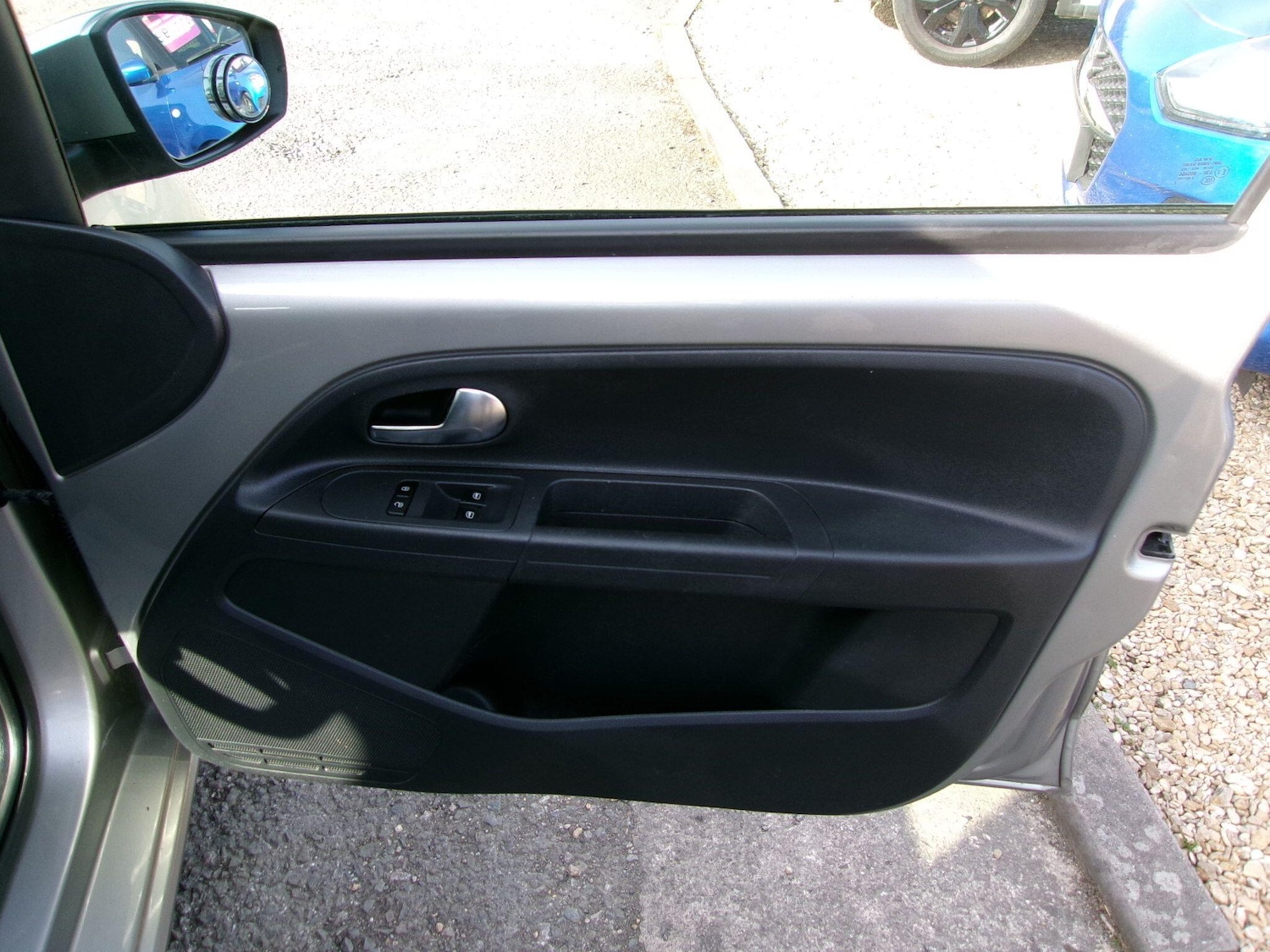 Used Volkswagen up! for sale - 78115500: Photo 17