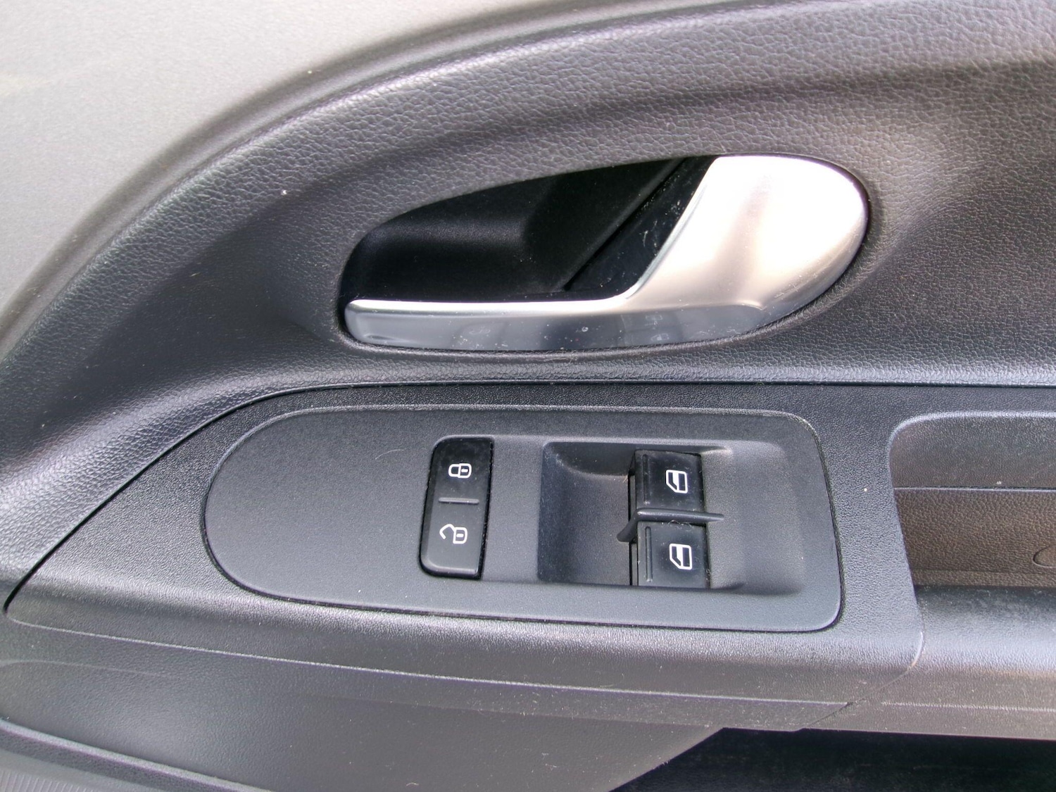 Used Volkswagen up! for sale - 78115500: Photo 18