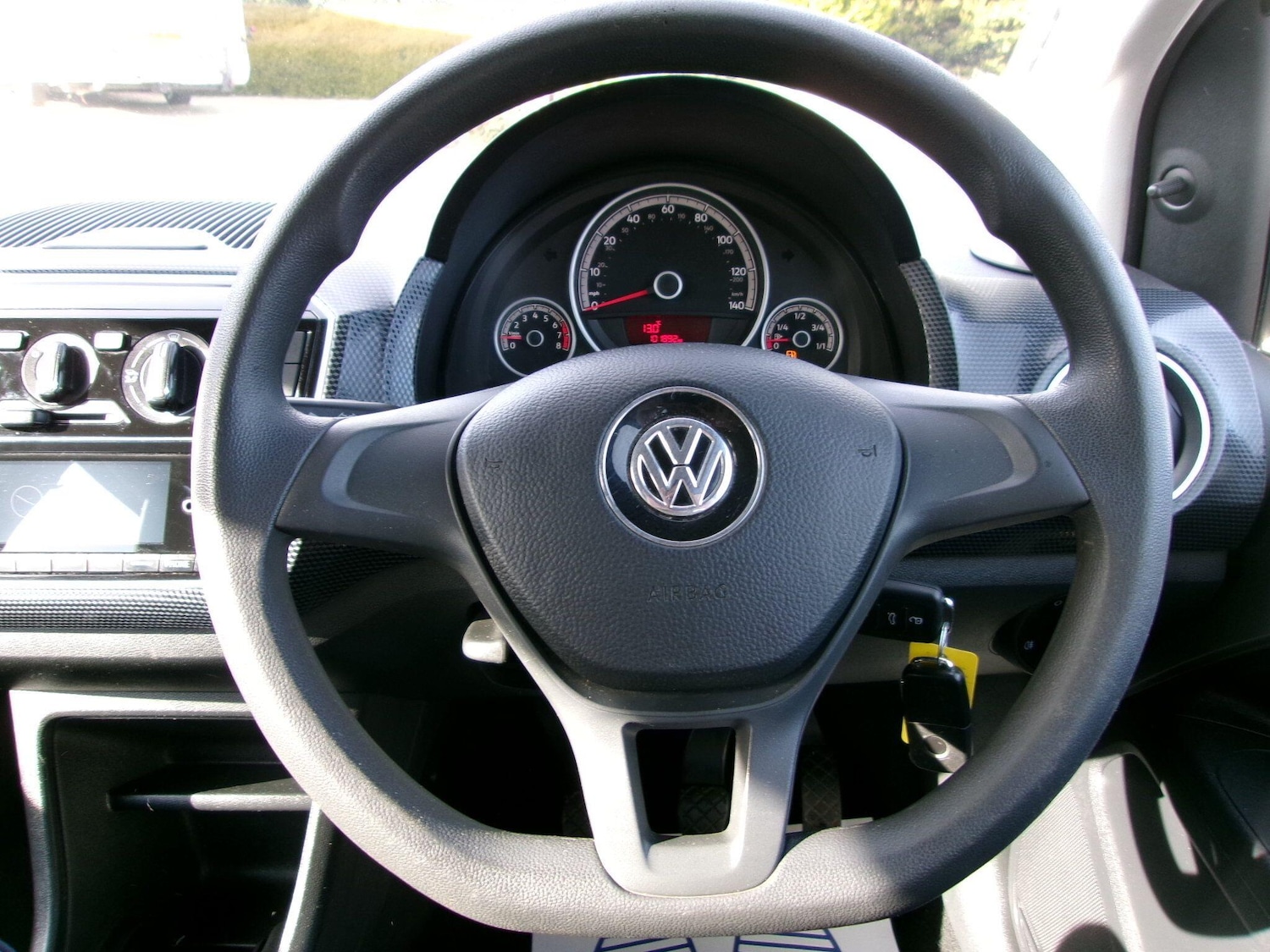 Used Volkswagen up! for sale - 78115500: Photo 30