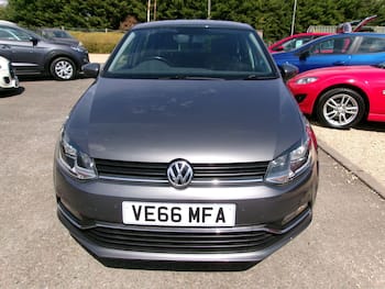 Used Volkswagen Polo 2016 for sale - 79532349: Photo