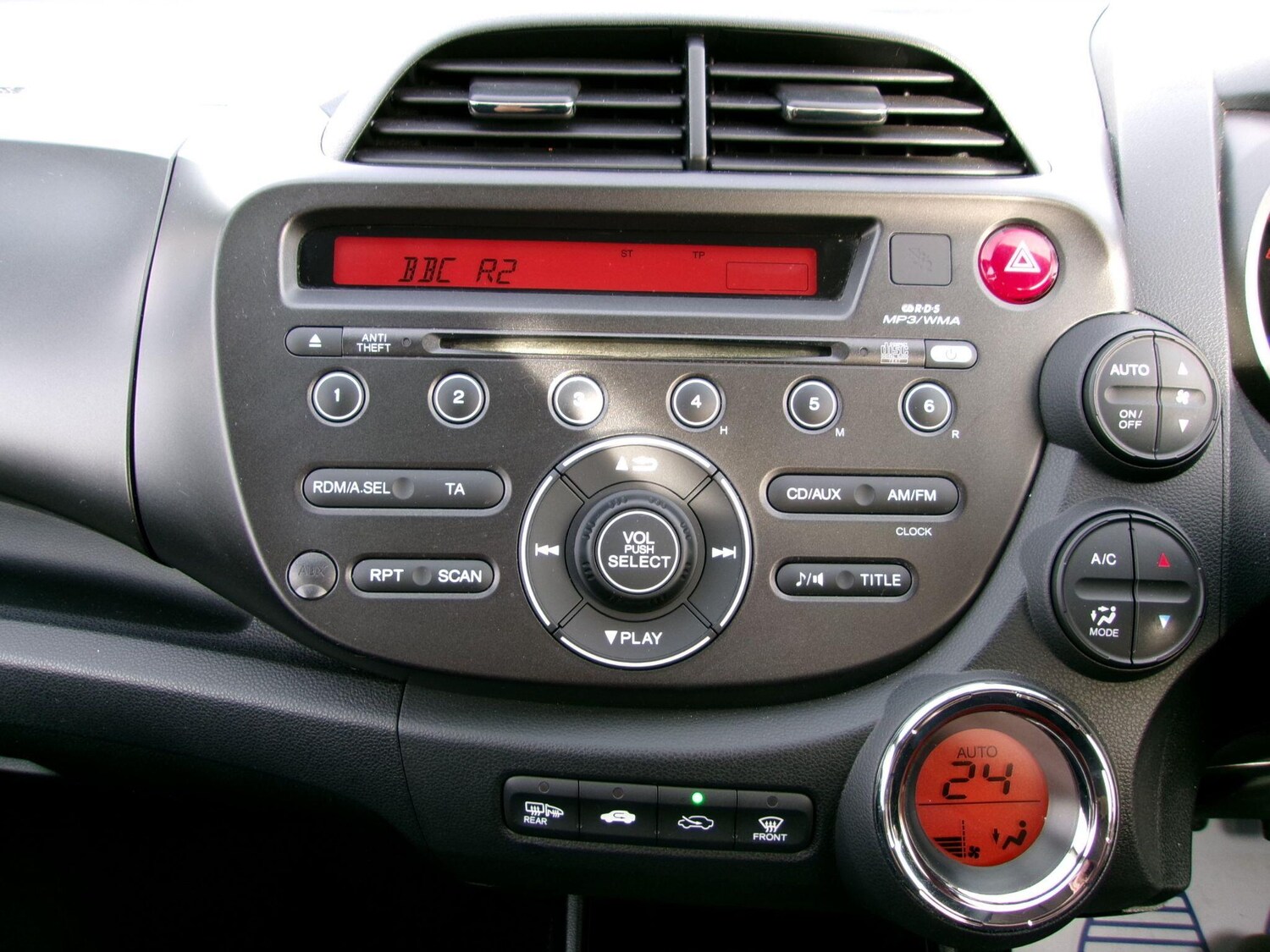 Used Honda Jazz for sale - 77587064: Photo 12