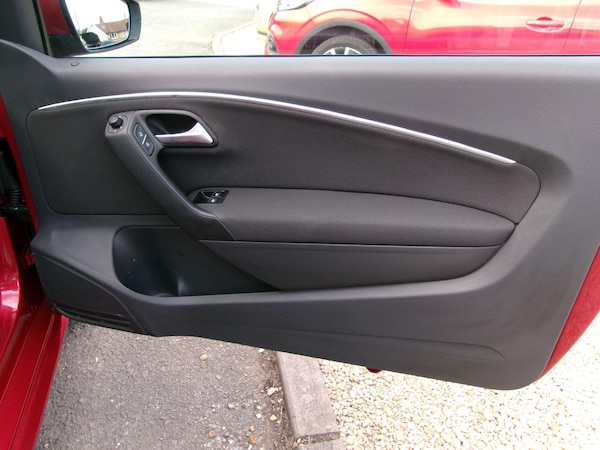 Used Volkswagen Polo 2015 for sale - 75154455: Photo 20