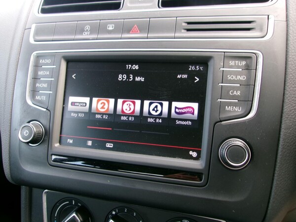 Used Volkswagen Polo 2015 for sale - 75154455: Photo 29