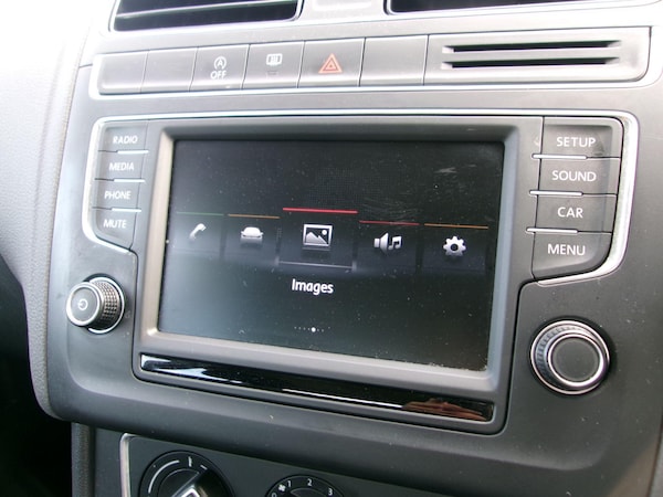 Used Volkswagen Polo 2015 for sale - 75154455: Photo 31