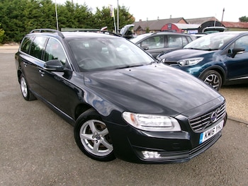 Used Volvo V70 2016 for sale - 79602182: Photo