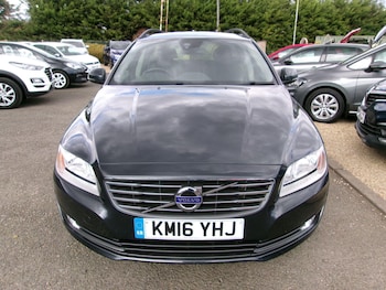 Used Volvo V70 2016 for sale - 79602182: Photo