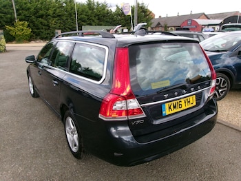Used Volvo V70 2016 for sale - 79602182: Photo