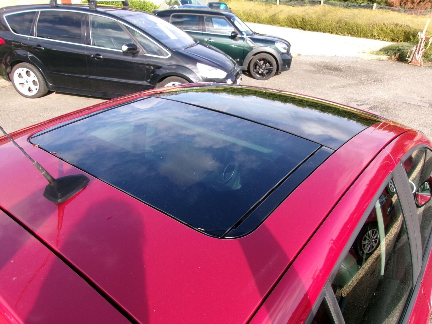 Used Renault Clio 2011 for sale - 76175035: Photo 34