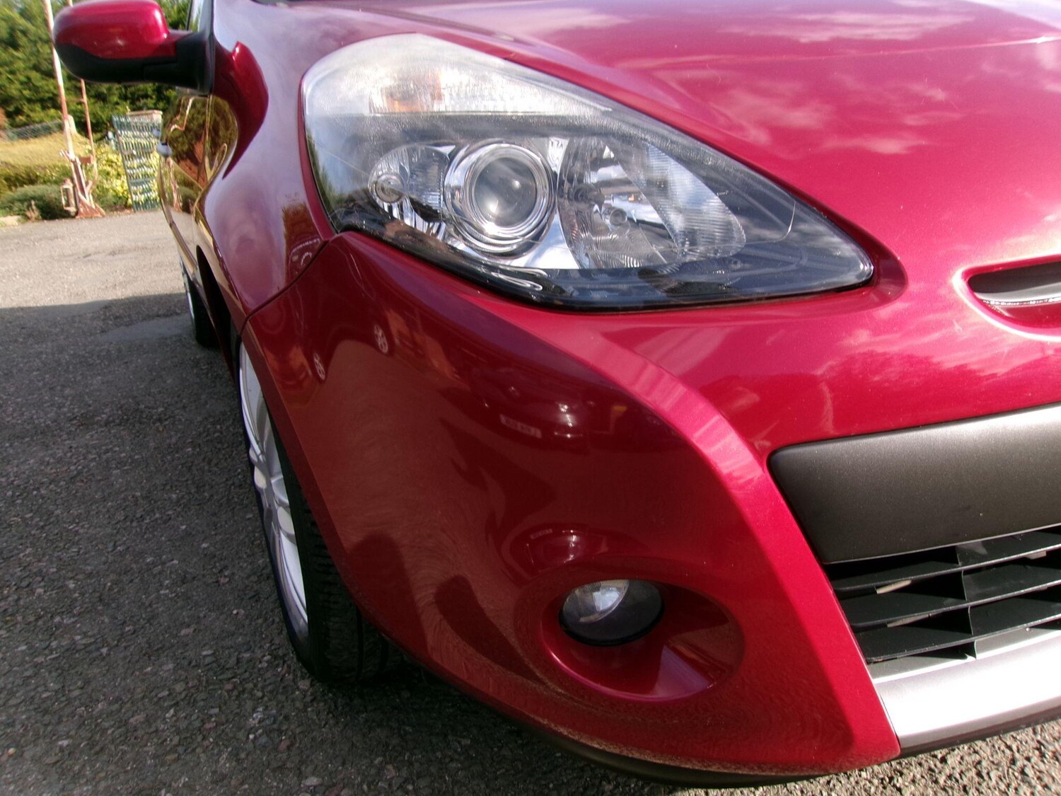 Used Renault Clio 2011 for sale - 76175035: Photo 38