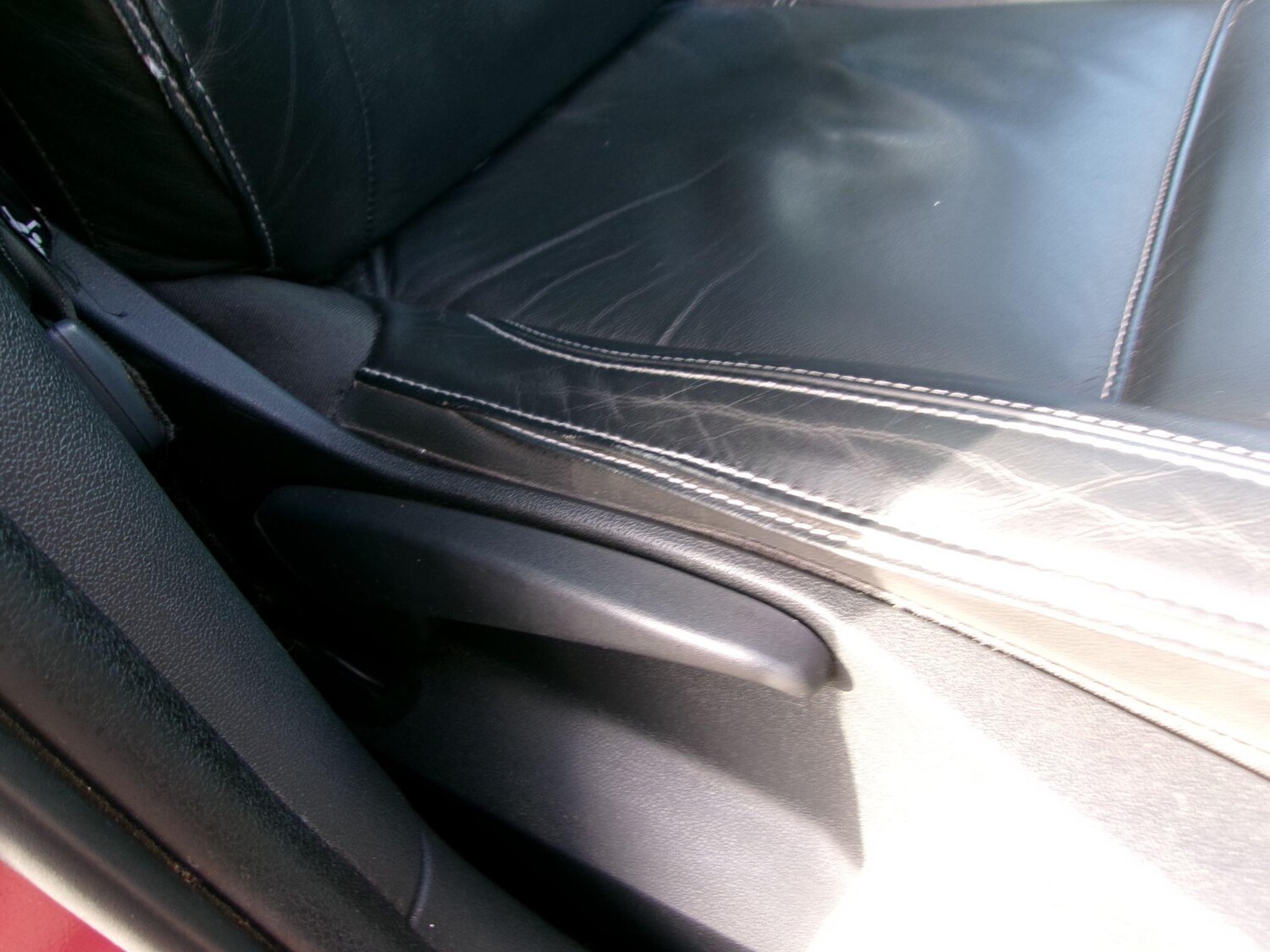 Used Renault Clio 2011 for sale - 76175035: Photo 43