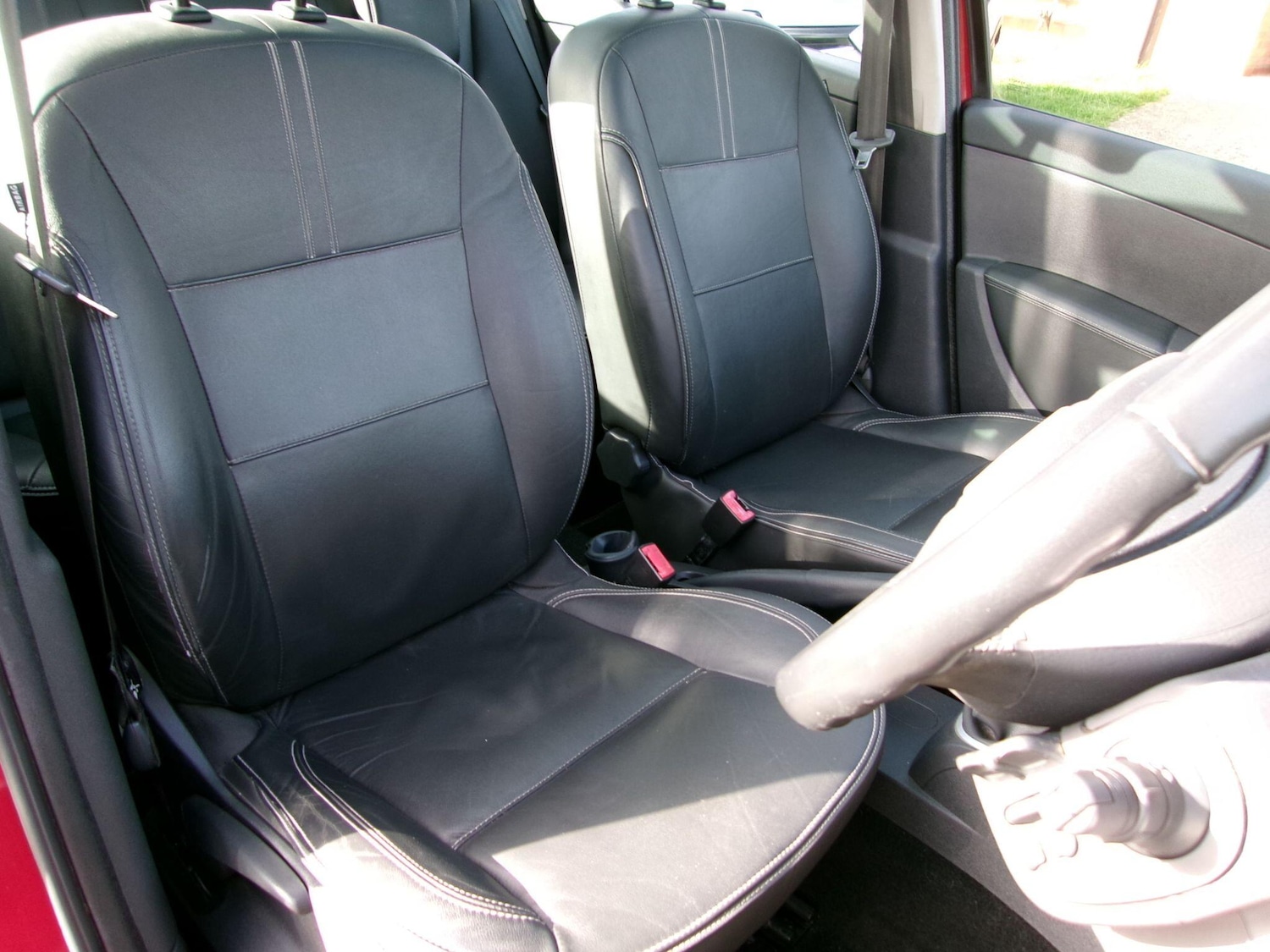 Used Renault Clio 2011 for sale - 76175035: Photo 44