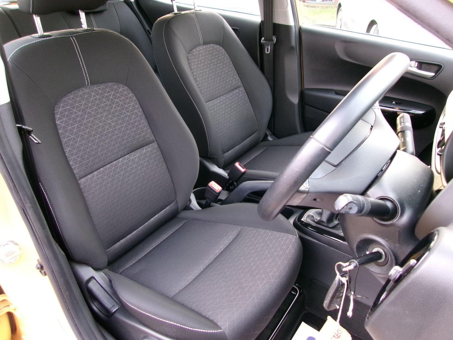 Used Kia Picanto 2023 for sale - 77155802: Photo 12