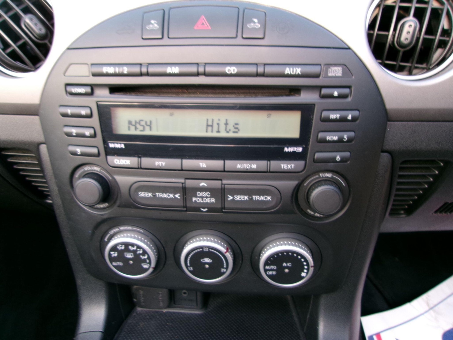 Used Mazda MX-5 2010 for sale - 76965484: Photo 11