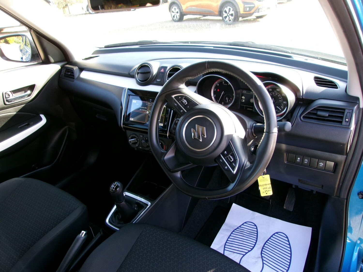 Used Suzuki Swift 2023 for sale - 77723718: Photo 10