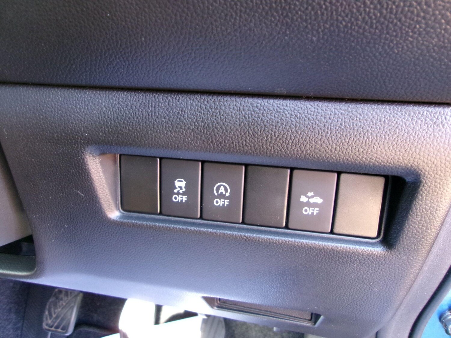 Used Suzuki Swift 2023 for sale - 77723718: Photo 16