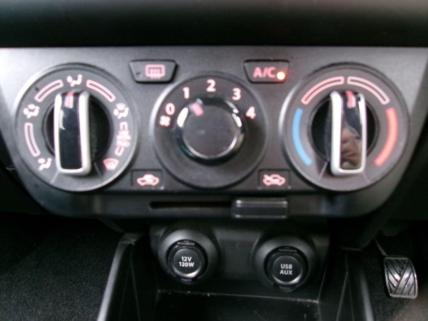 Used Suzuki Swift 2019 for sale - 76991759: Photo 16