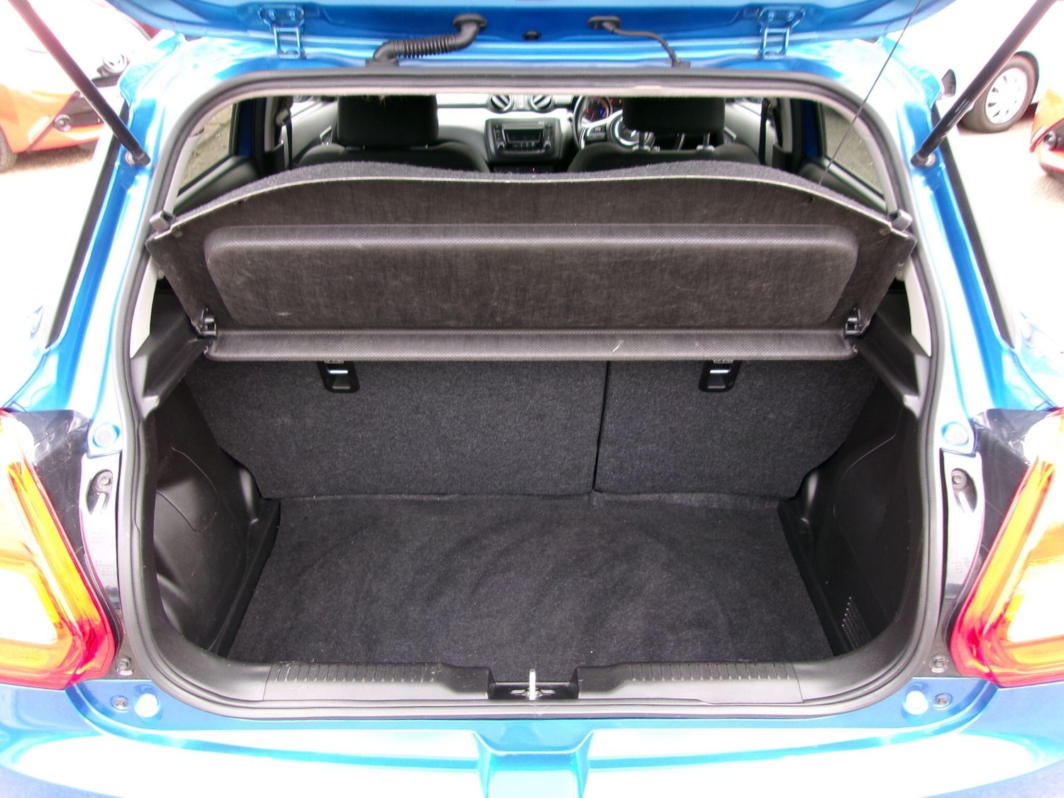 Used Suzuki Swift 2019 for sale - 76991759: Photo 32