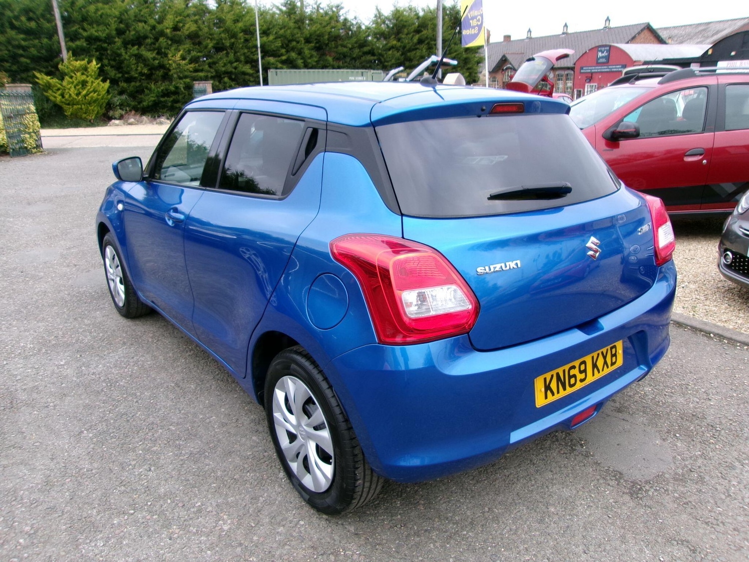 Used Suzuki Swift 2019 for sale - 76991759: Photo 4